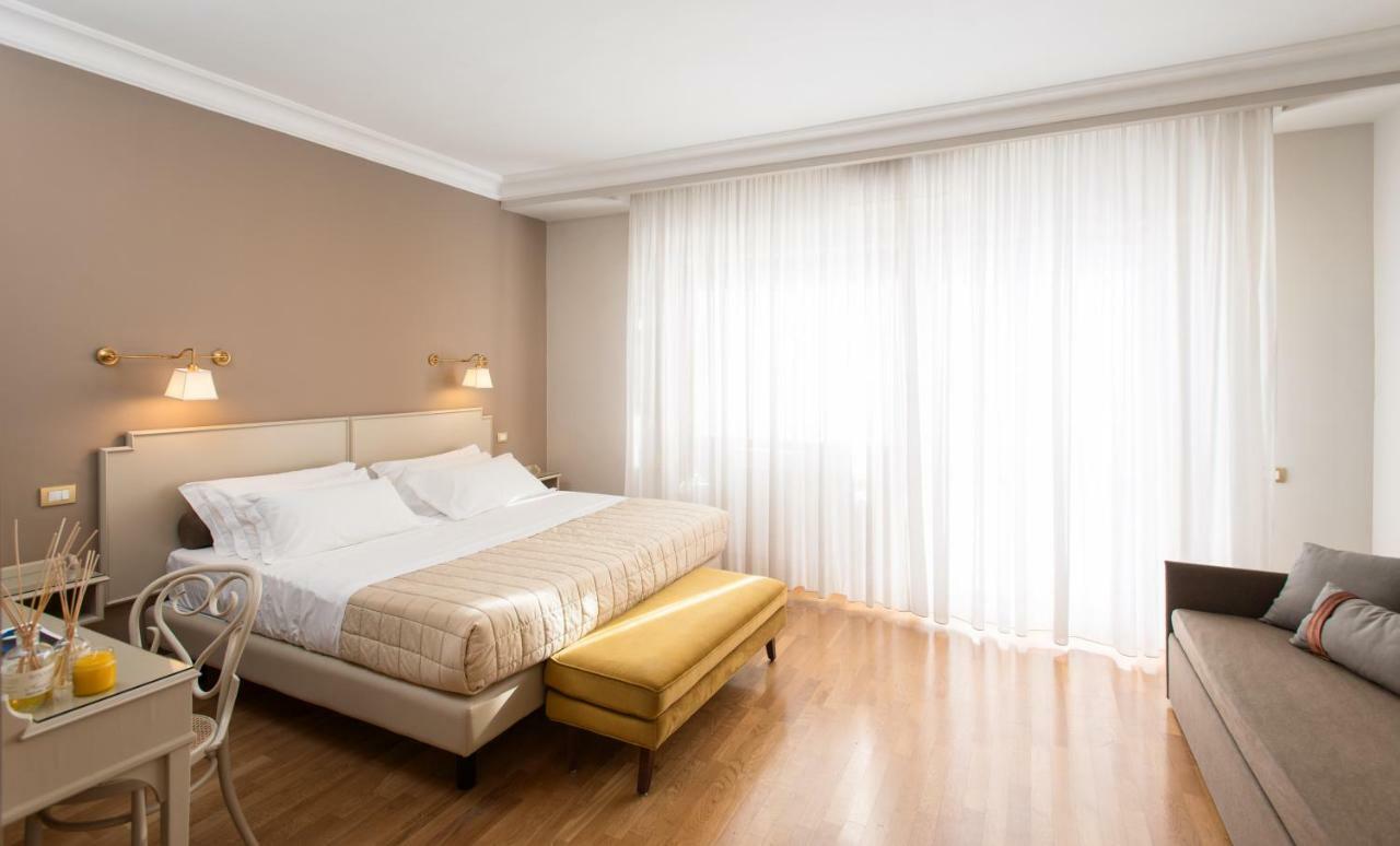 Silva Hotel Splendid Fiuggi Bagian luar foto